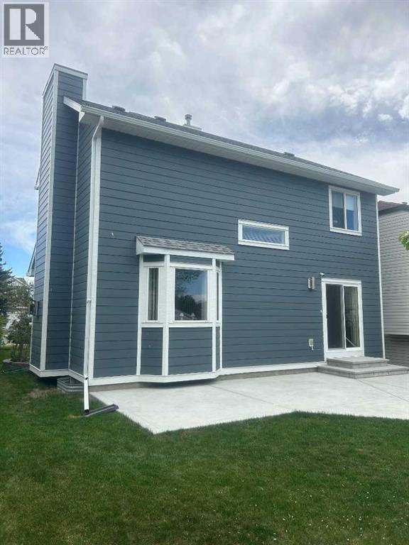 135 Coverdale Court NE - 32
