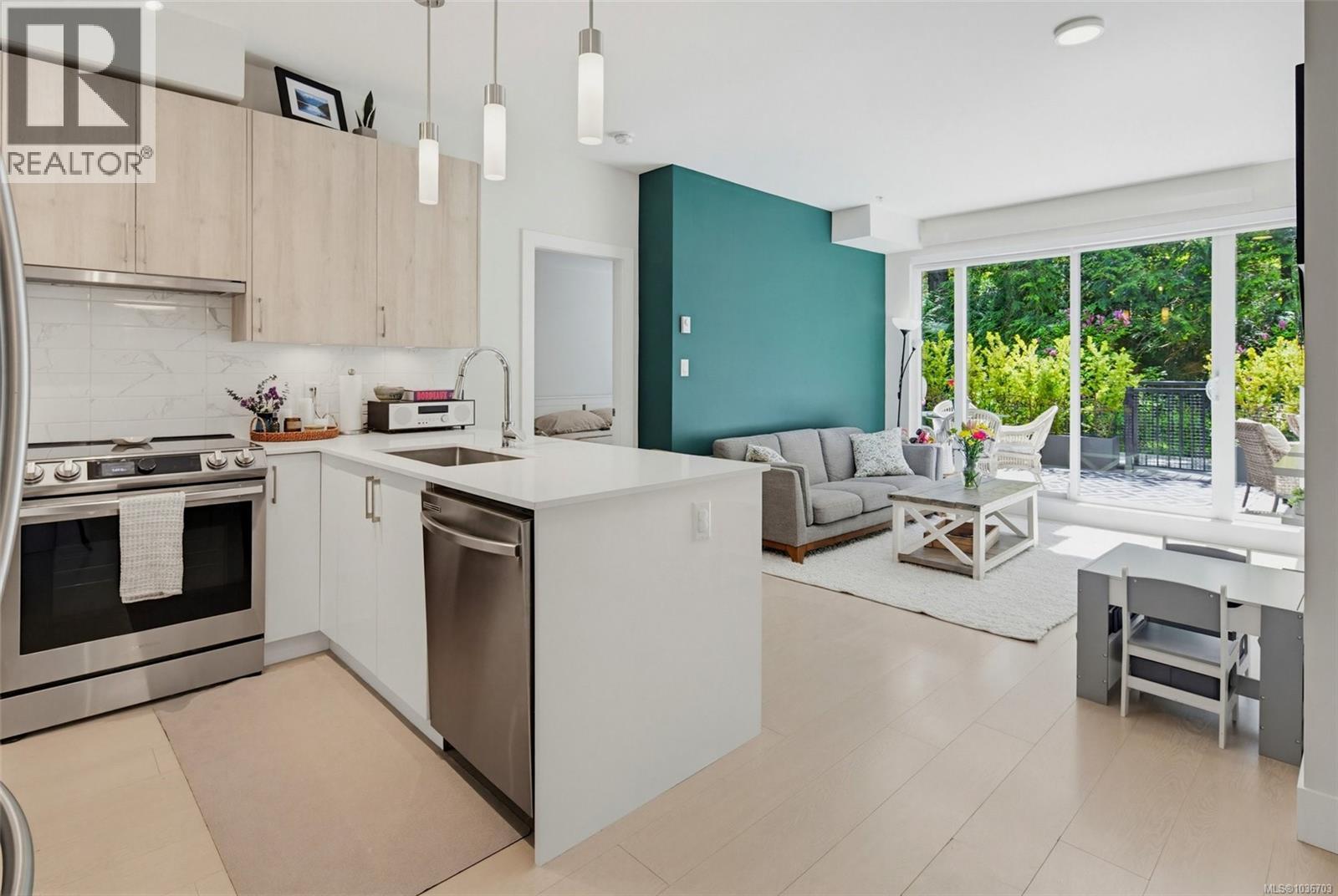 #201 1450 Glentana Rd - 9