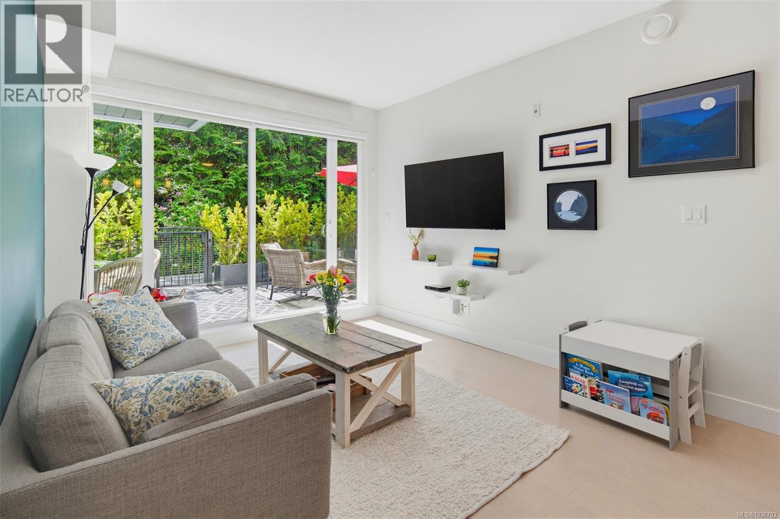 #201 1450 Glentana Rd - 8