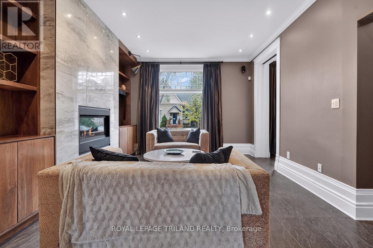 298 HYMAN STREET - 18