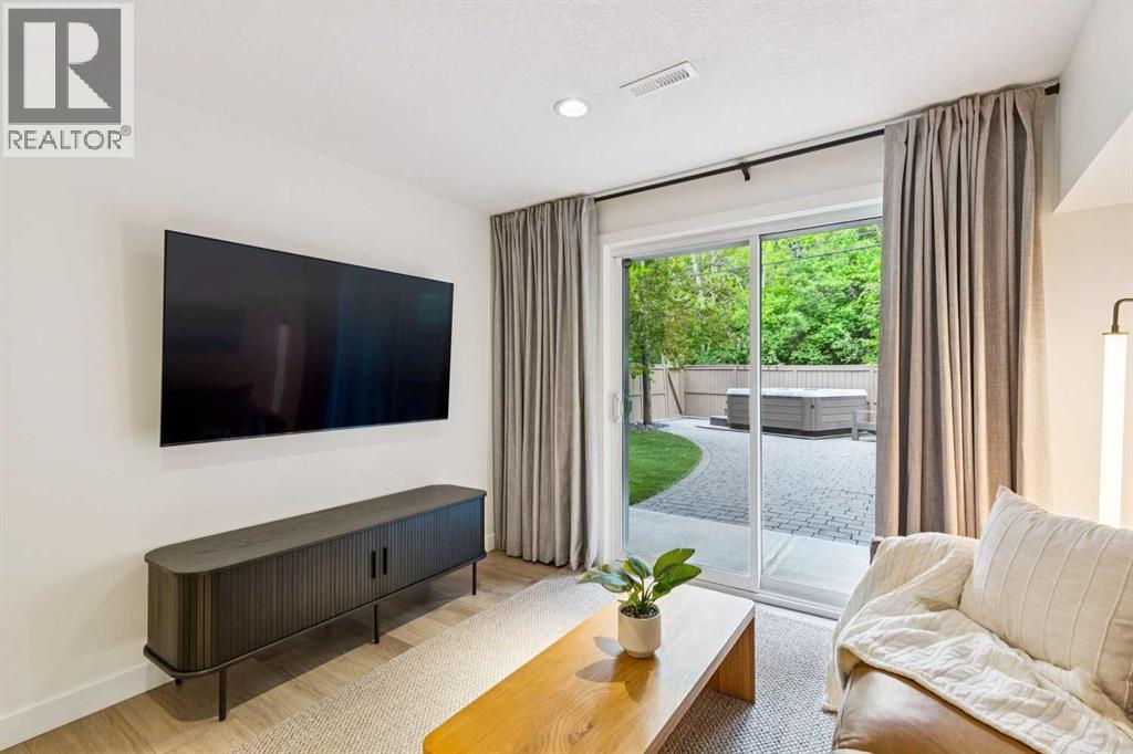 704 3 Avenue NW - 30