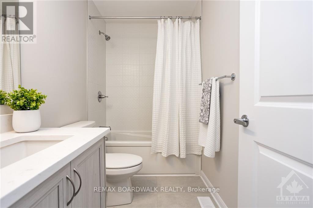 262 TULLAGHAN HEIGHTS - 23