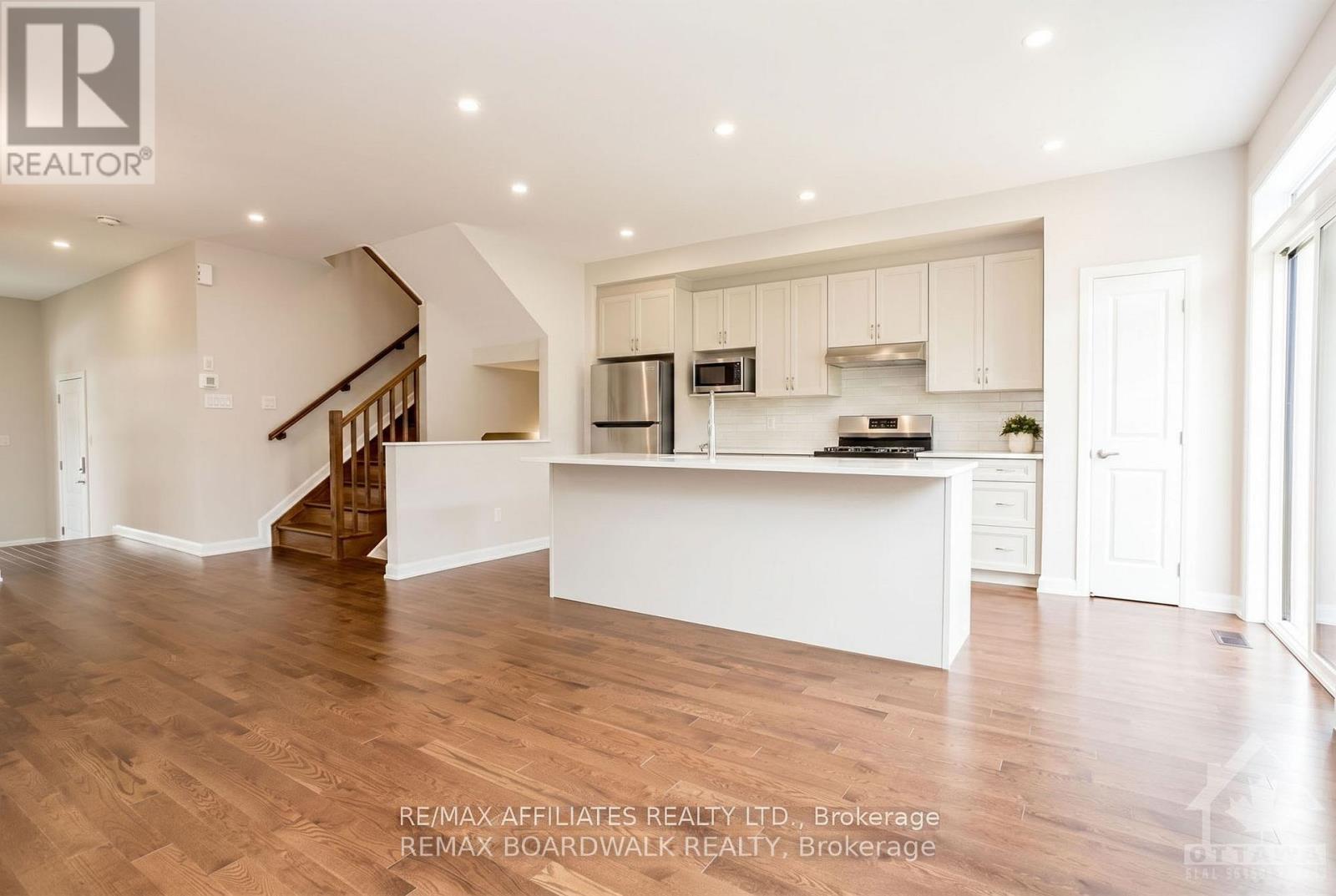 262 TULLAGHAN HEIGHTS - 6