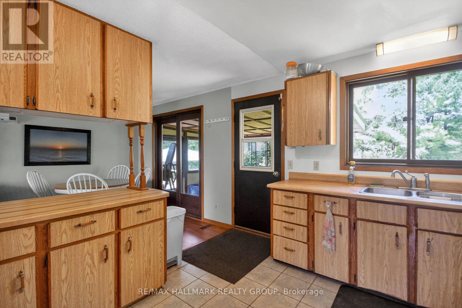 1054 MCCREA ROAD - 13