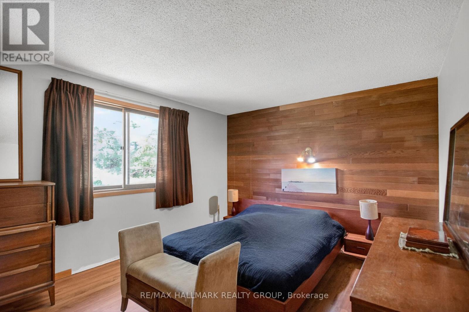1054 MCCREA ROAD - 18