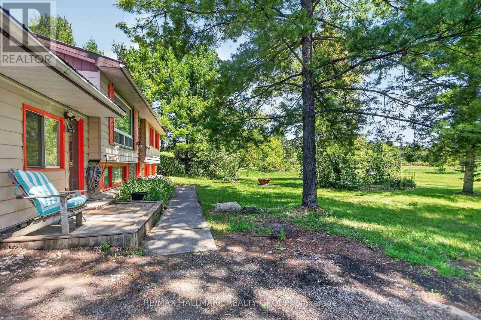 1054 MCCREA ROAD - Image 3