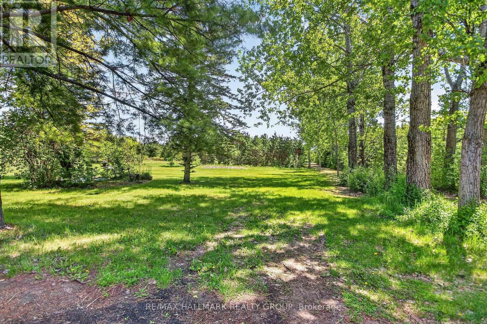 1054 MCCREA ROAD - 36