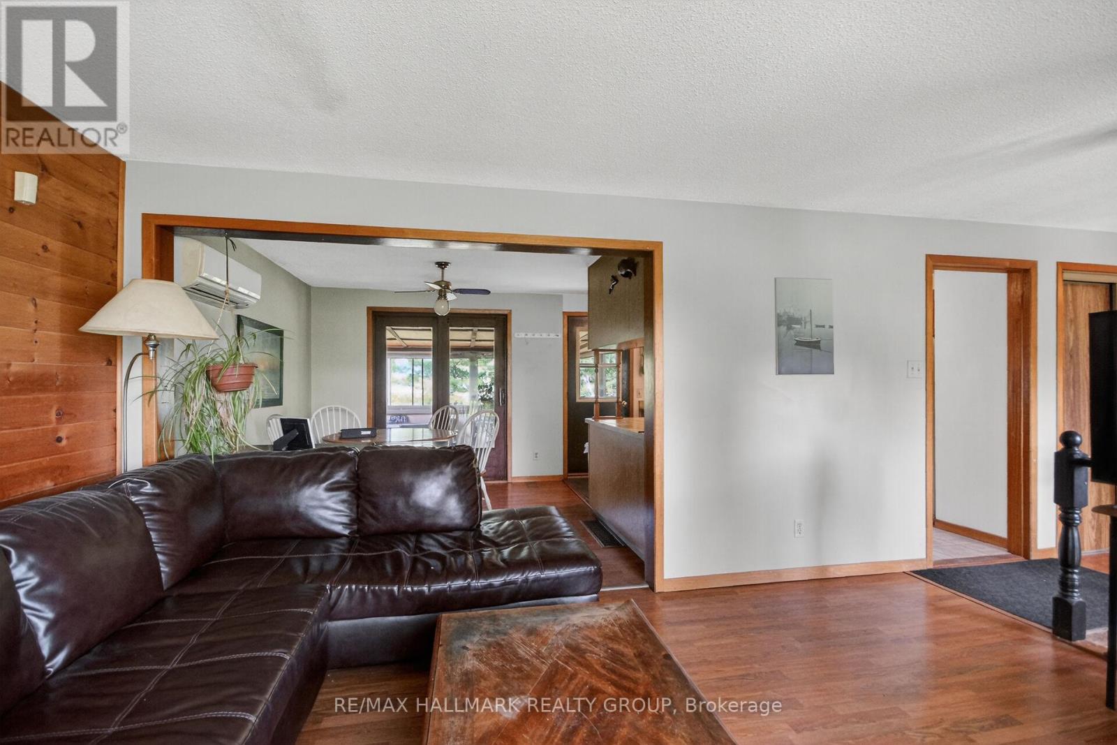 1054 MCCREA ROAD - 8