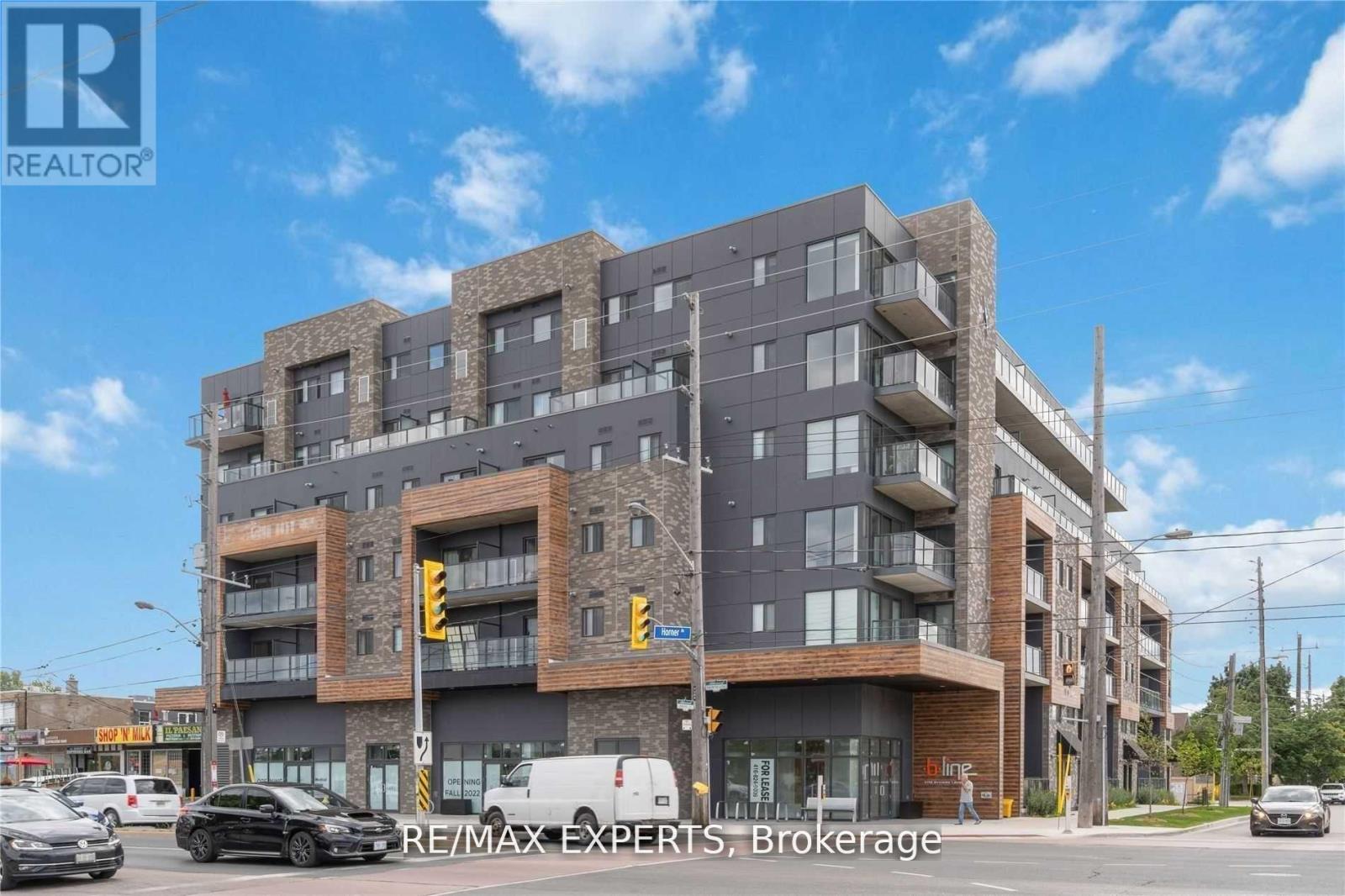 Listing photo of 512 - 408 BROWNS LINE
