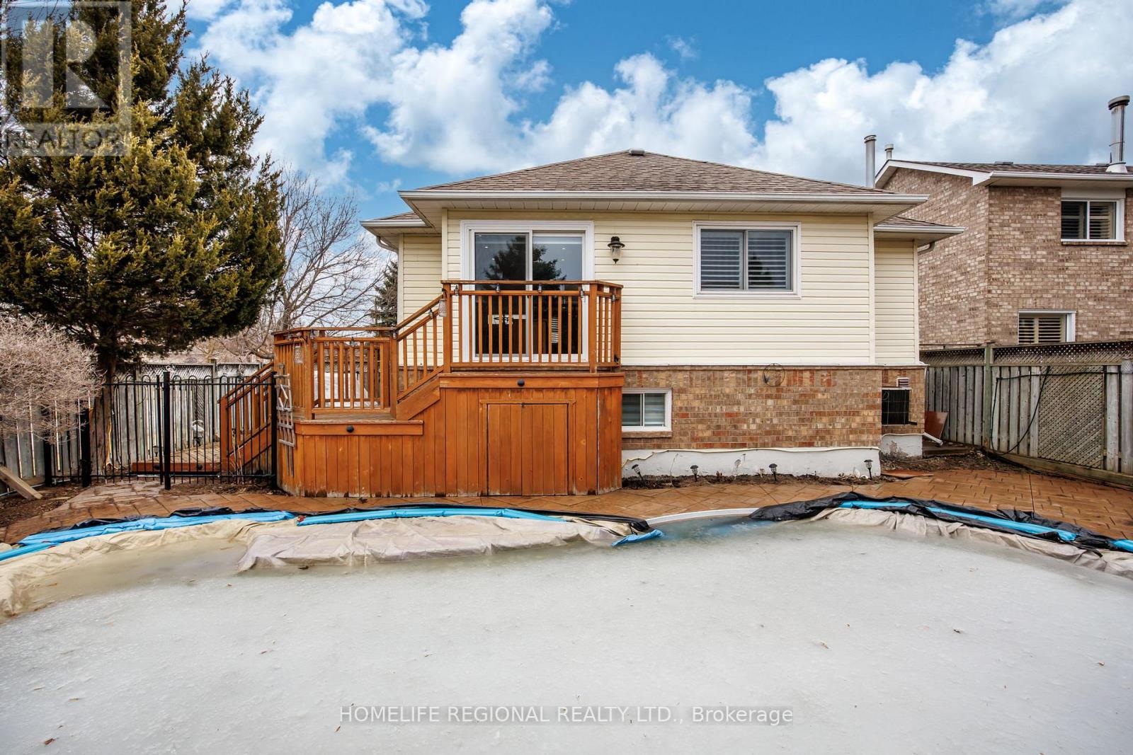 20 RUDDELL CRESCENT - 29