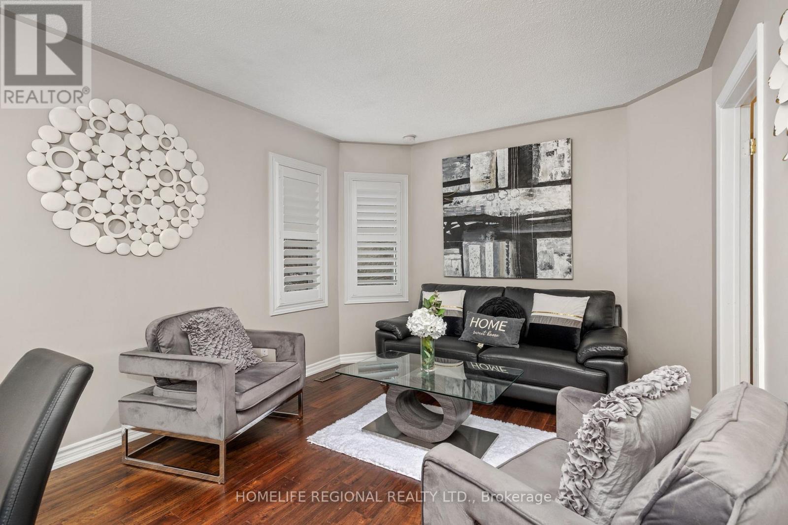 20 RUDDELL CRESCENT - 4