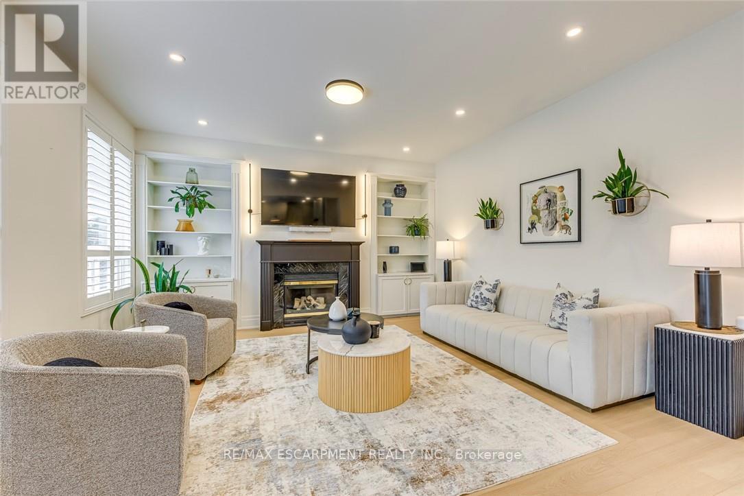 4267 SARAZEN DRIVE - 16
