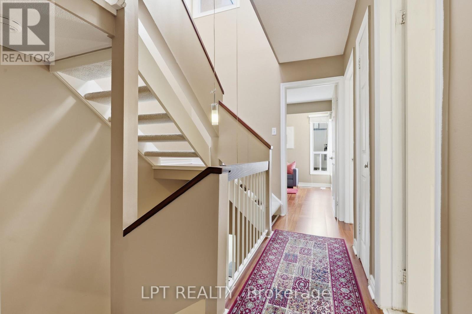 #21 24 REID DRIVE - 10
