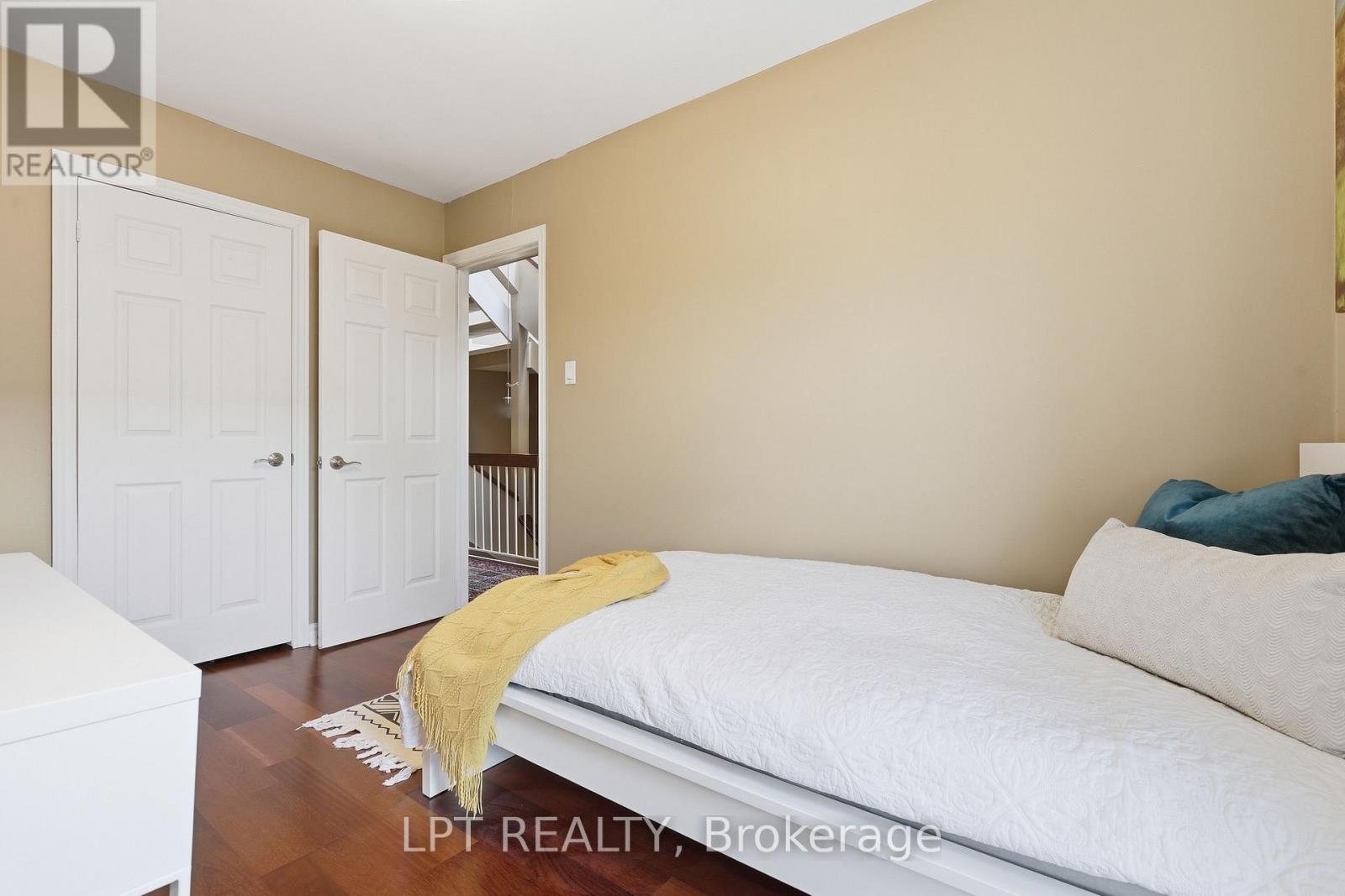 #21 24 REID DRIVE - 14