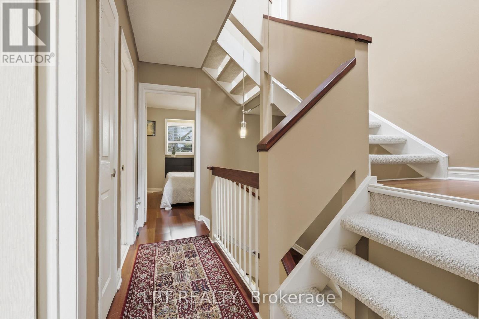 #21 24 REID DRIVE - 18