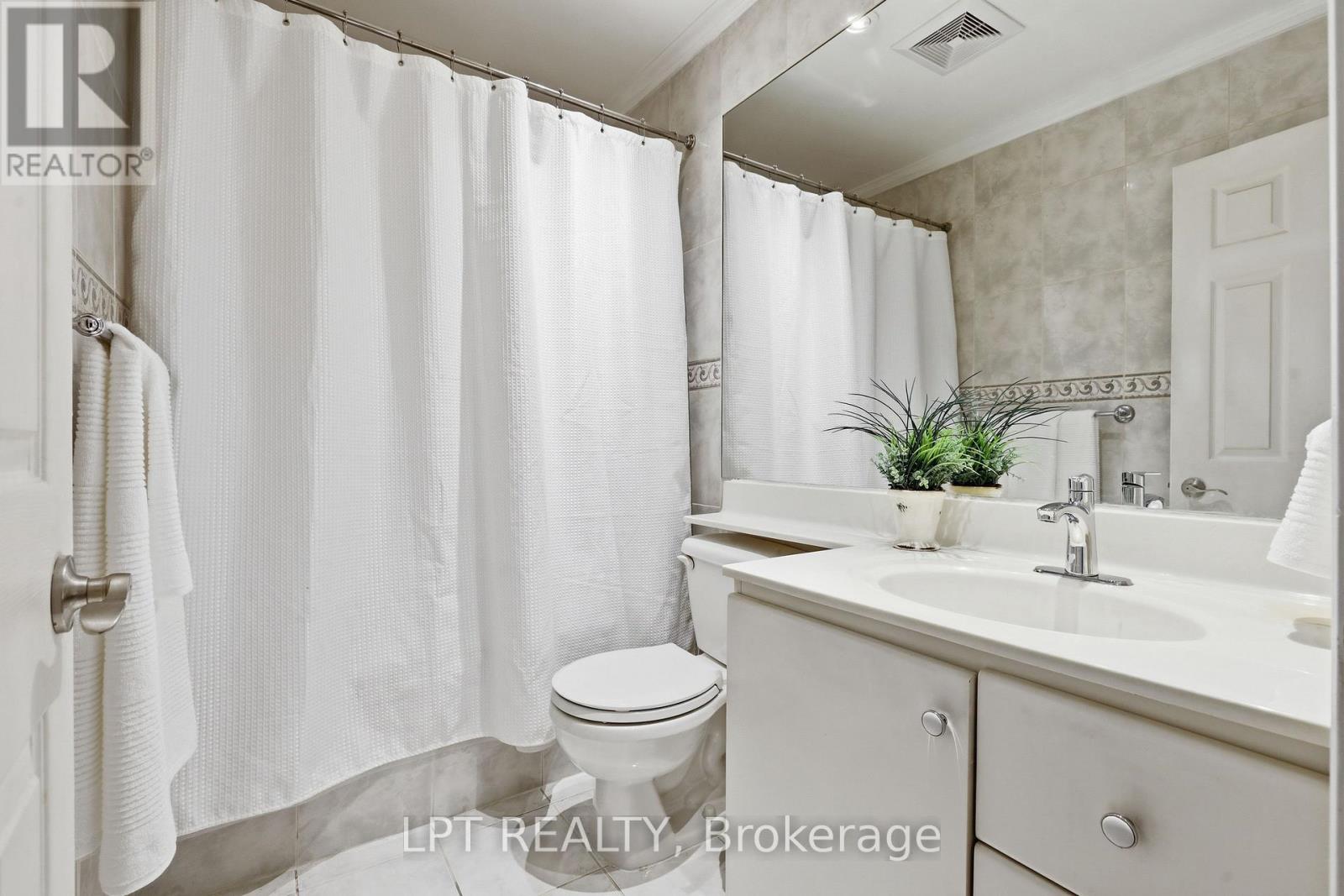 #21 24 REID DRIVE - 20