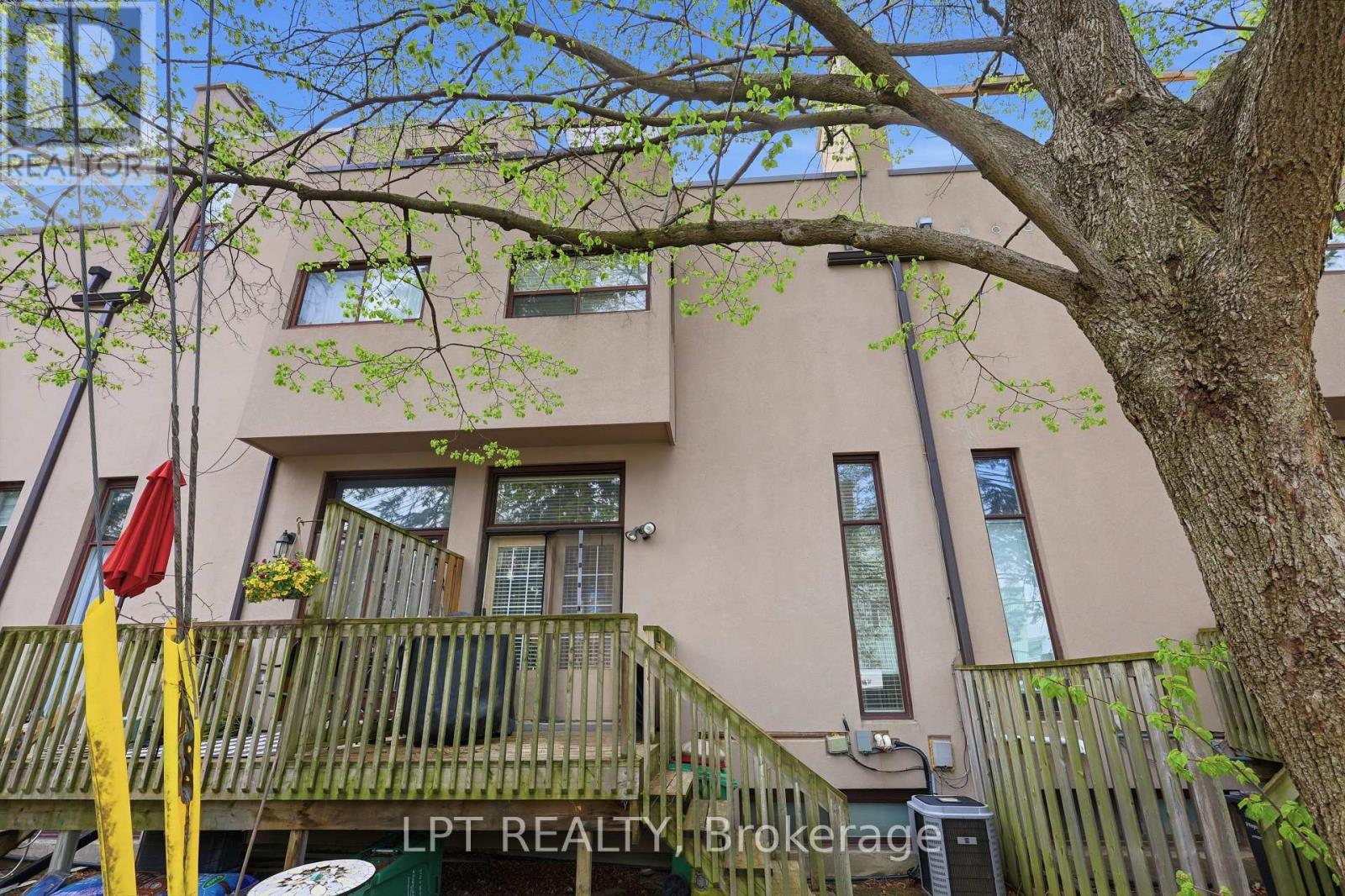 #21 24 REID DRIVE - 24
