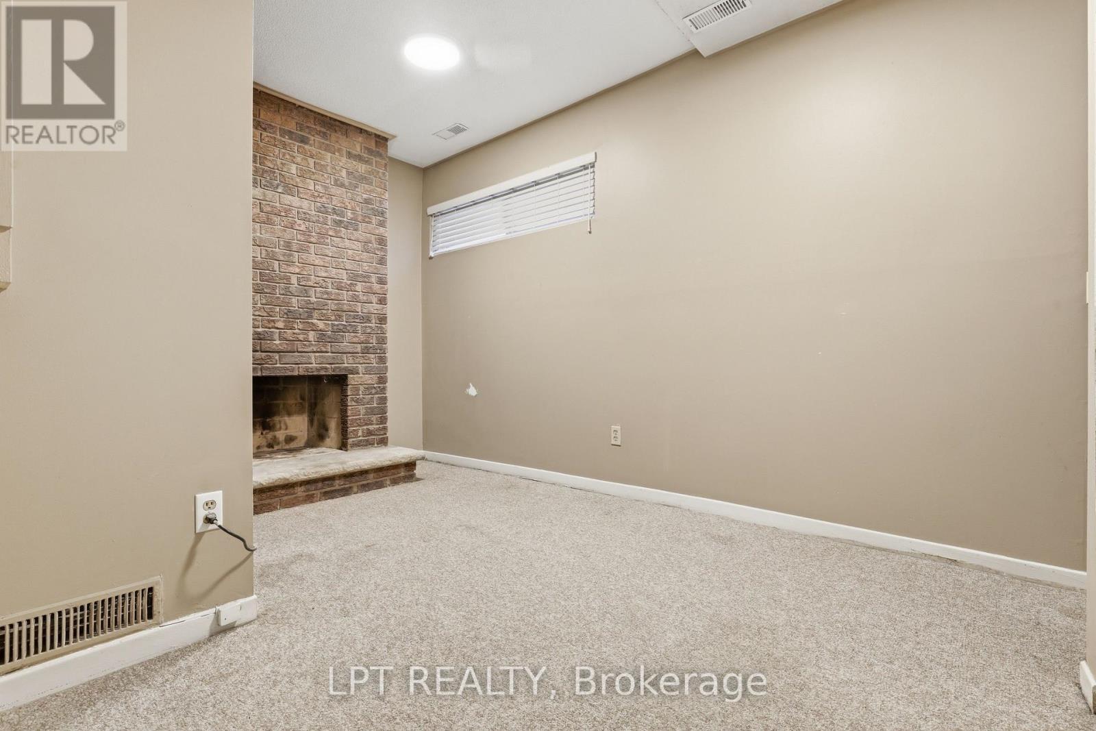 #21 24 REID DRIVE - 25