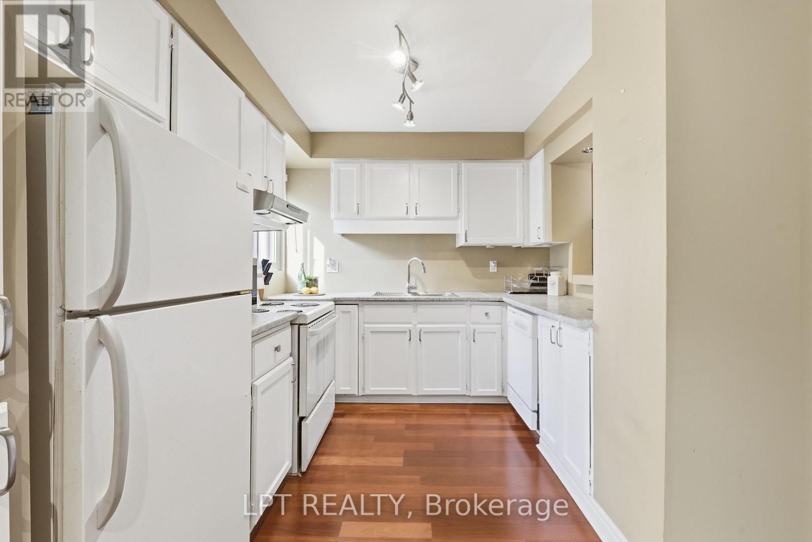 #21 24 REID DRIVE - 8
