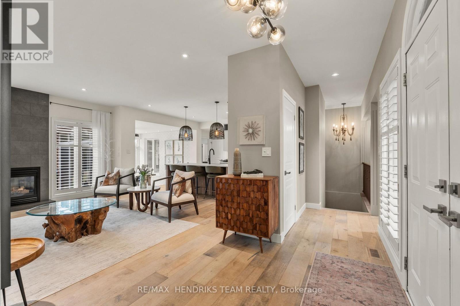 8152 WESTMINSTER DRIVE - 6