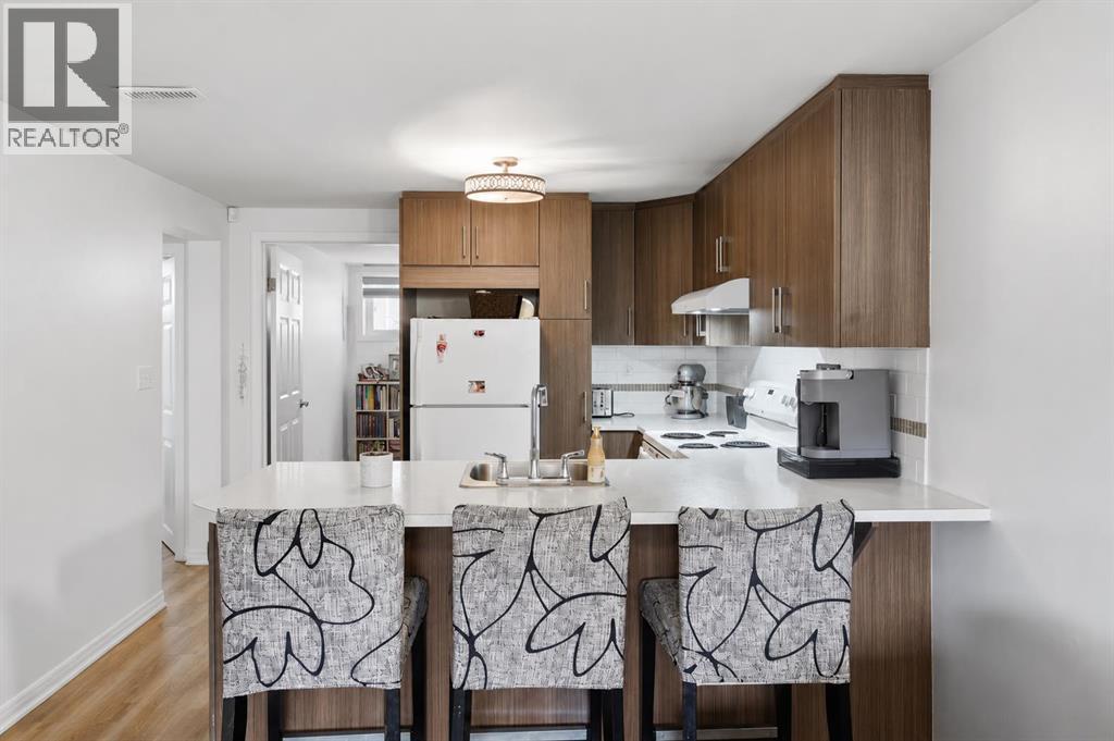 819 Avonlea Place SE - 26