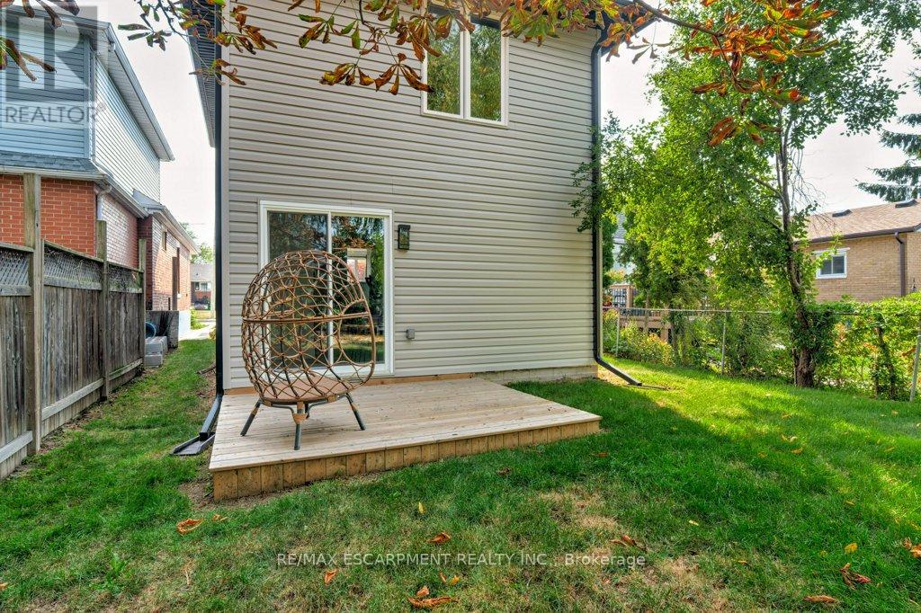 38 EAST 16TH STREET - 32