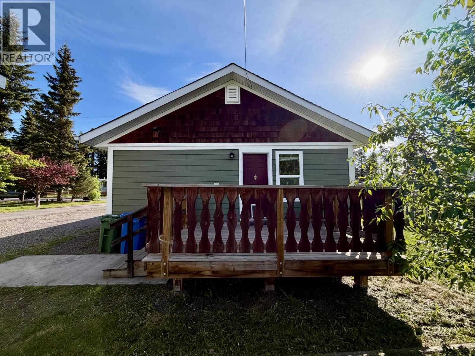 4331 THIRD AVENUE - 17