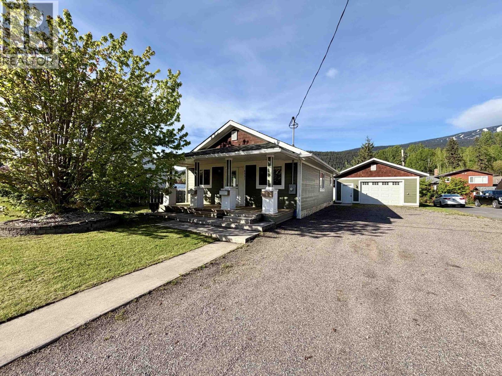 4331 THIRD Avenue, Smithers