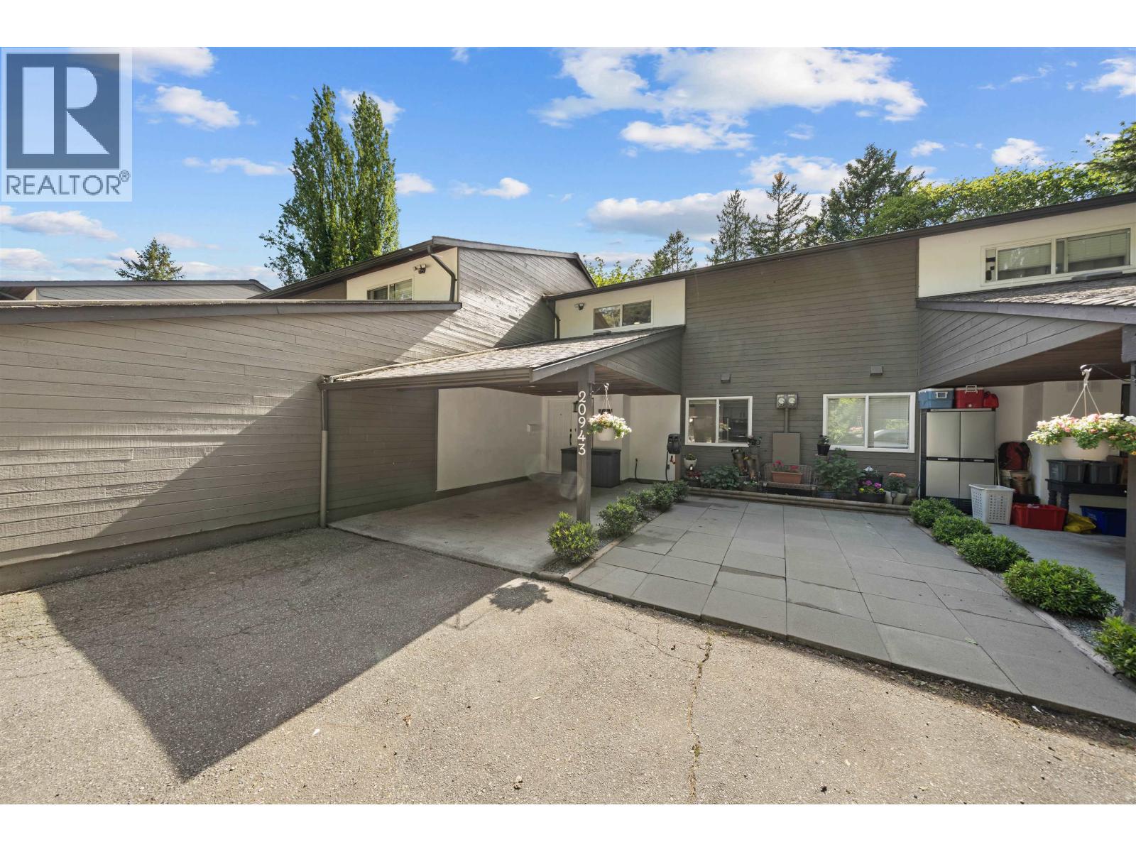 7 20943 CAMWOOD Avenue - photo 2