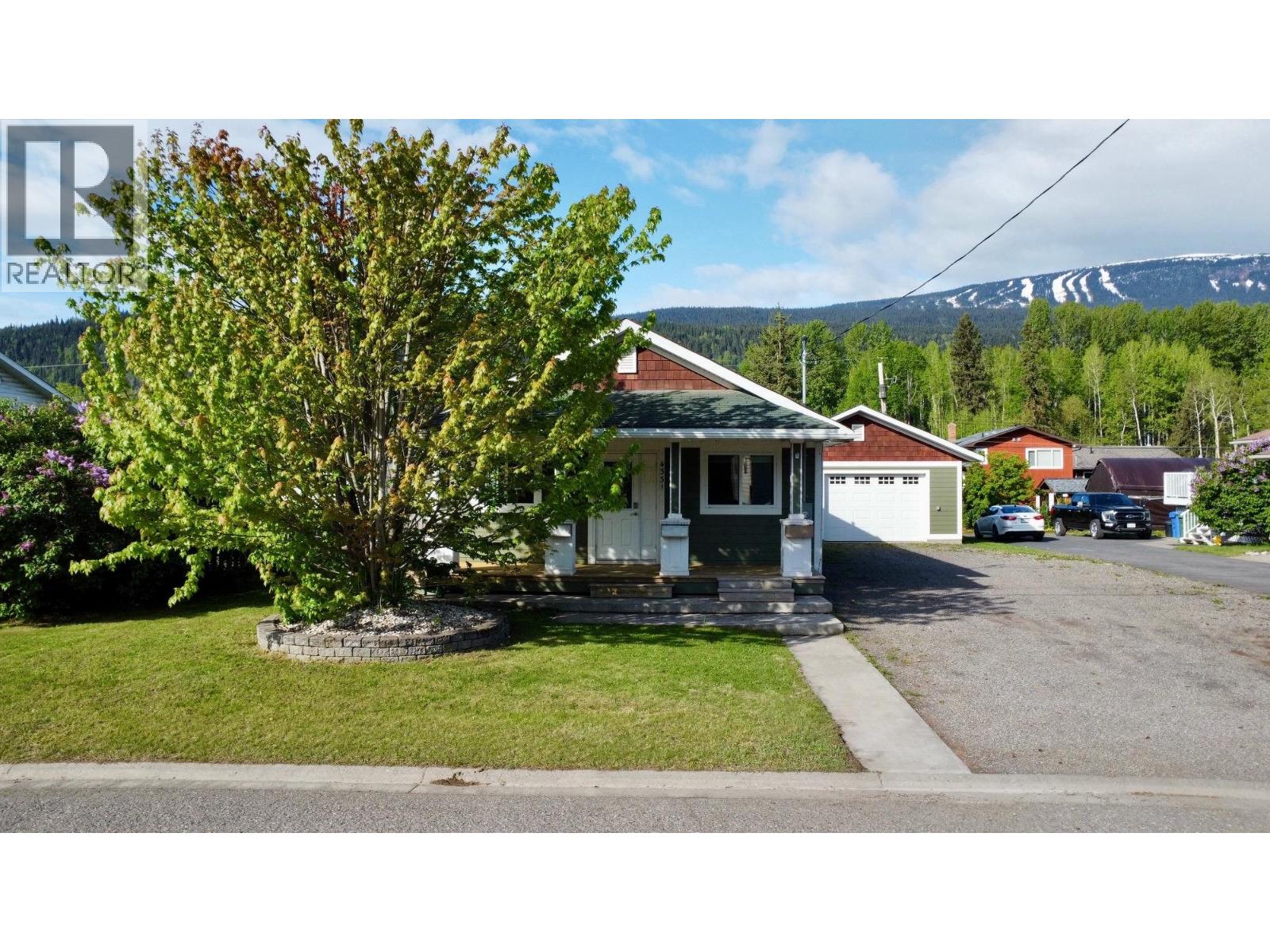 4331 THIRD AVENUE - 30