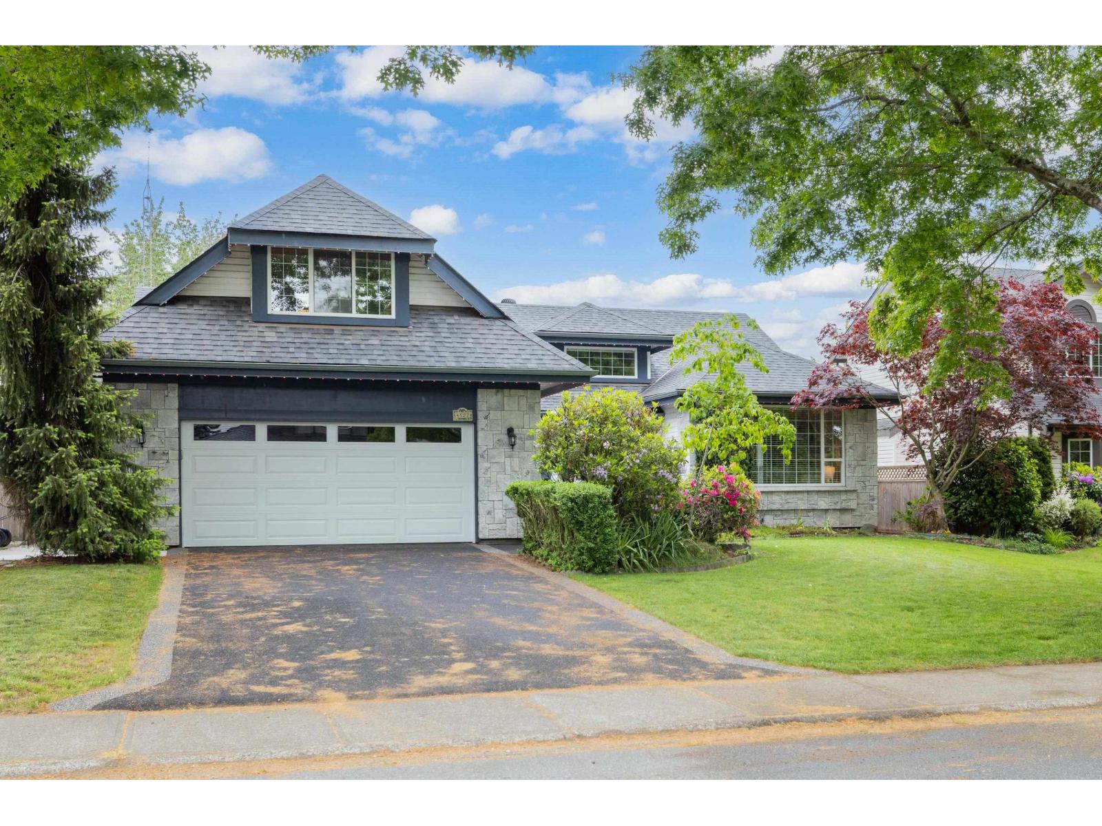 4522 221A Street - photo 2