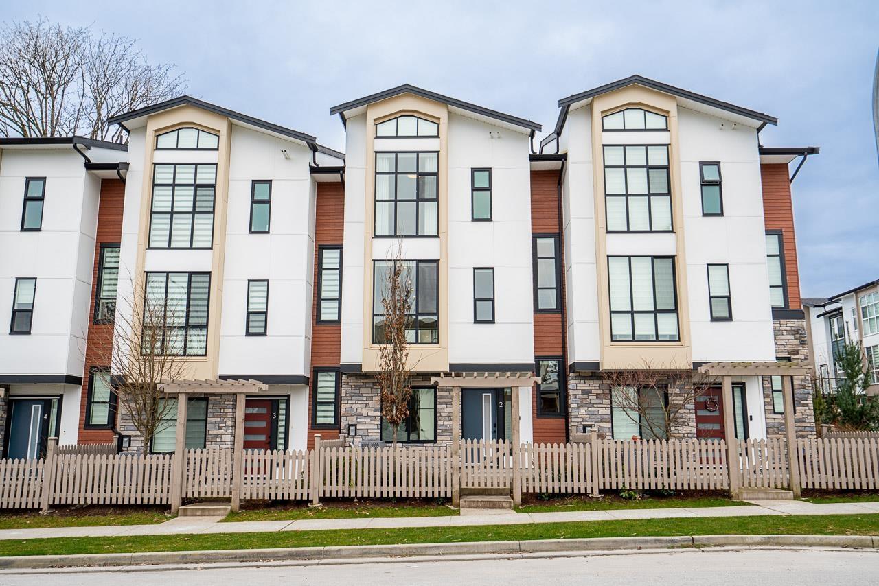 4 Bed, 3 Bath Townhouse for Sale in Langley – 2 7670 207 STREET, Langley – MLS# R3113841 - Image 12
