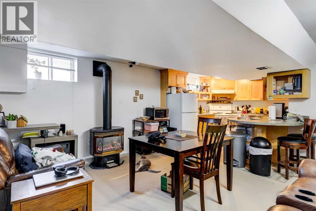 527 35A Street NW - 21