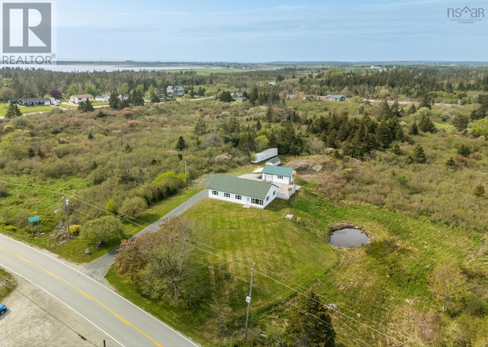 Property 22 of 32 of 408 Highway 304