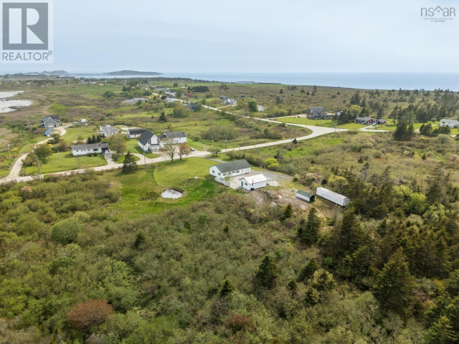 Property 27 of 32 of 408 Highway 304