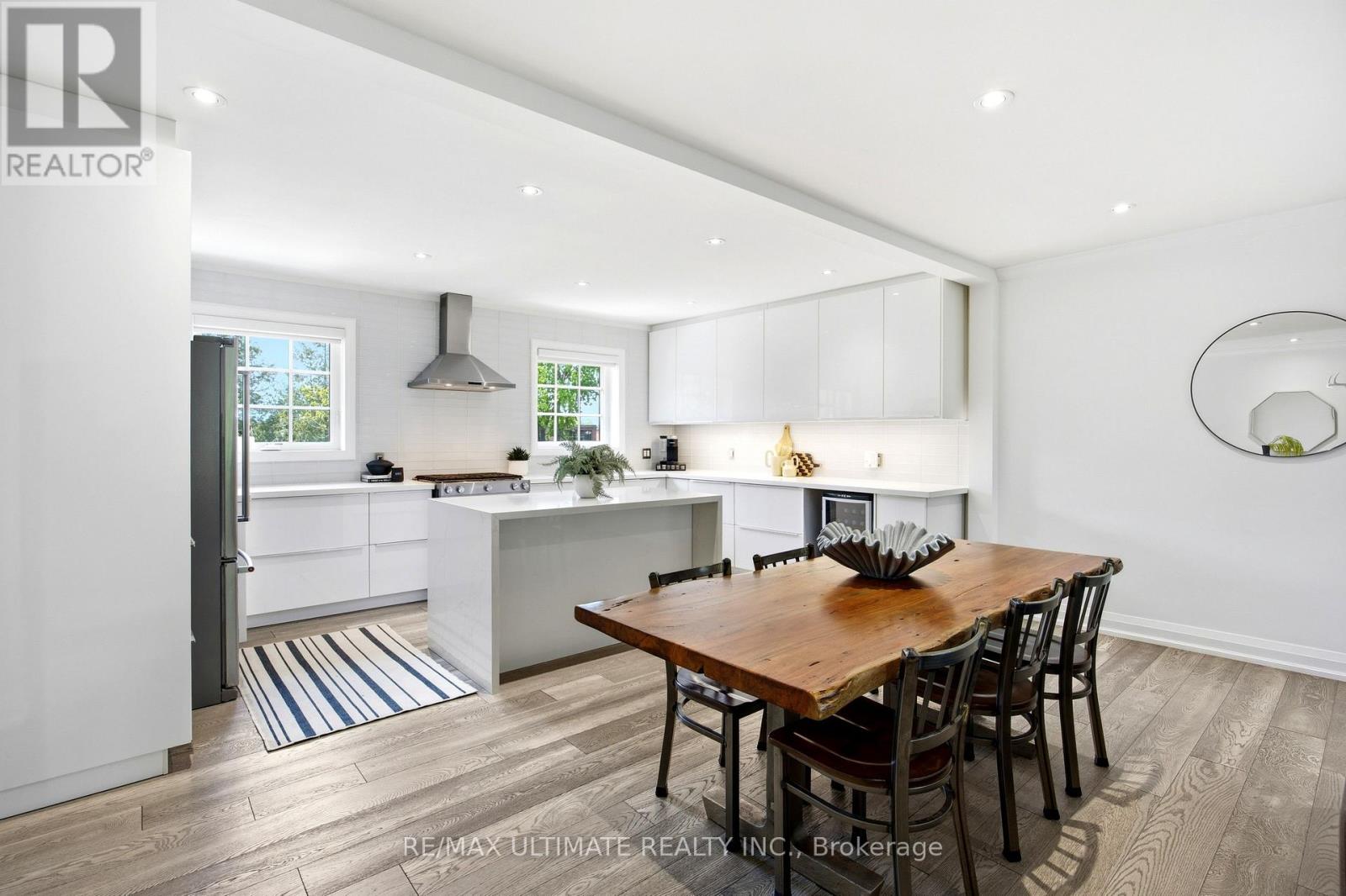 10 DANA AVENUE - 11
