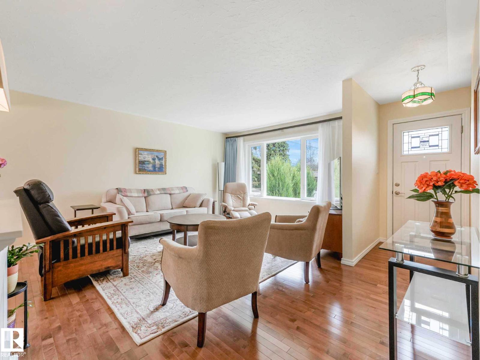 7508 76 AV NW - Image 3