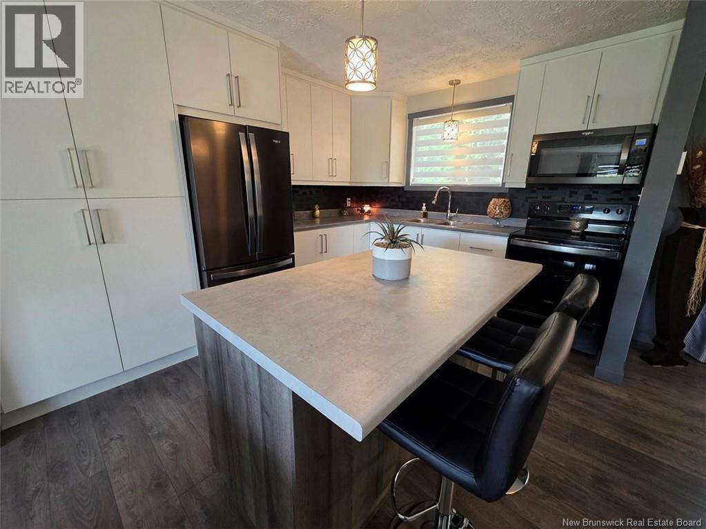 56 Levesque Street - 10
