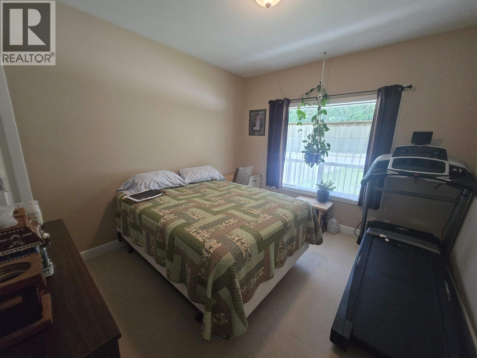 #154 1702 DYKE ROAD - 11