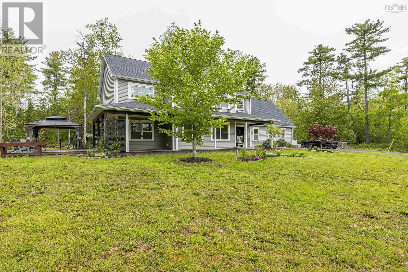 561 Hall Road - 38