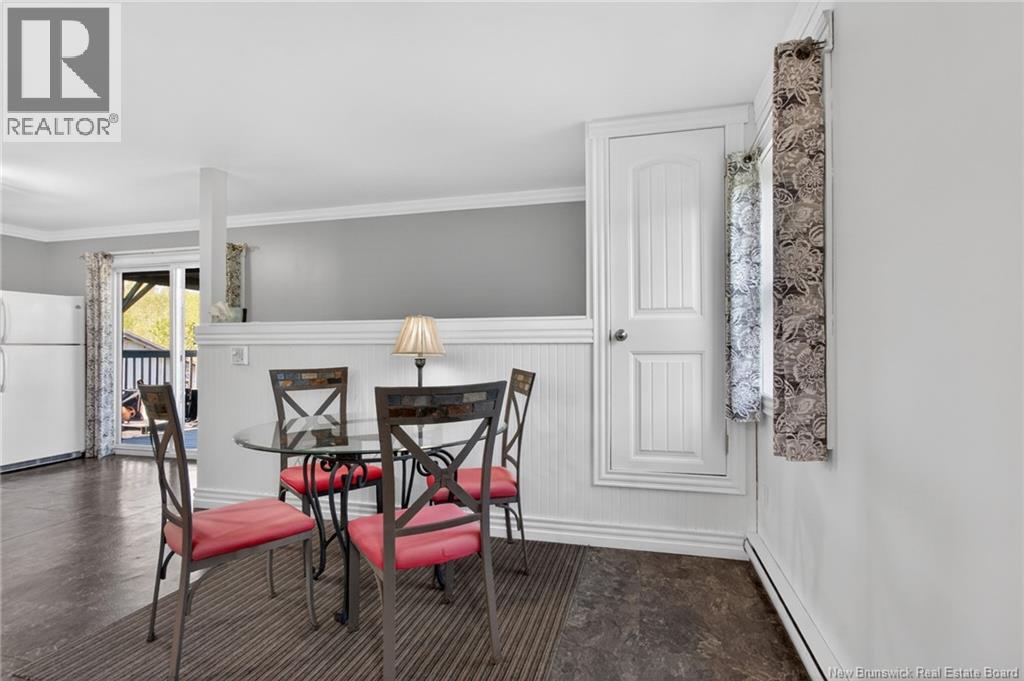 612 MacDougall Road - 27