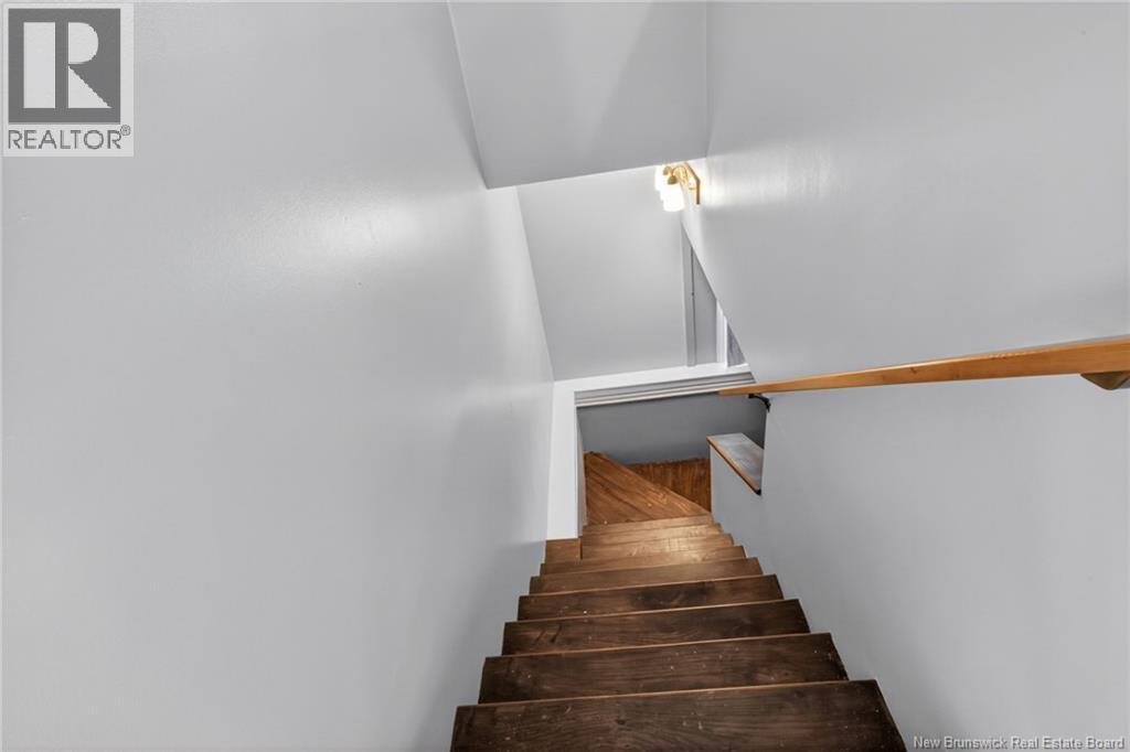 612 MacDougall Road - 38