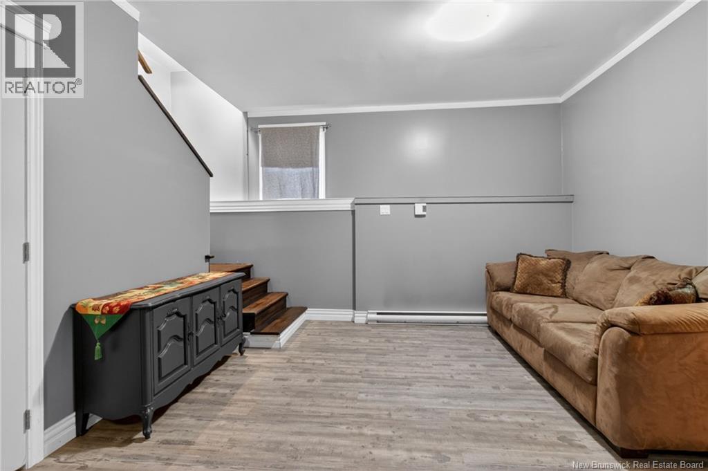 612 MacDougall Road - 40