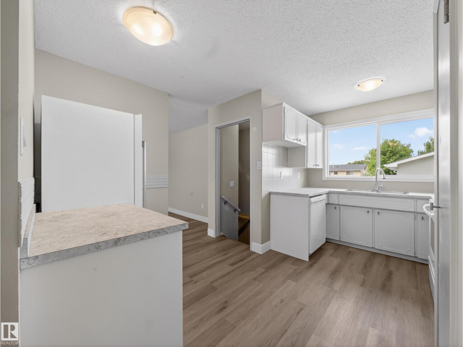 15124 88A ST NW - 12