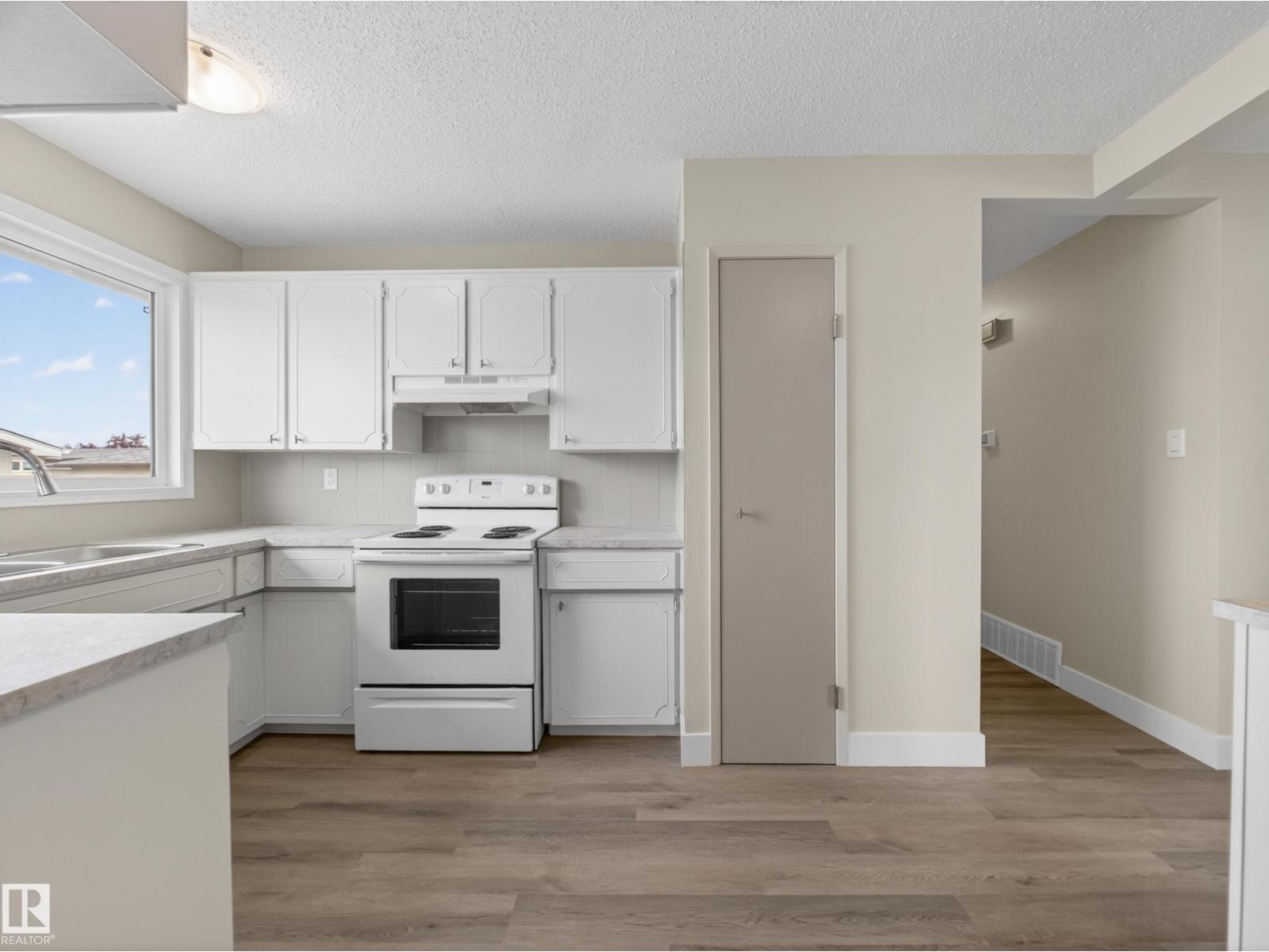 15124 88A ST NW - 18