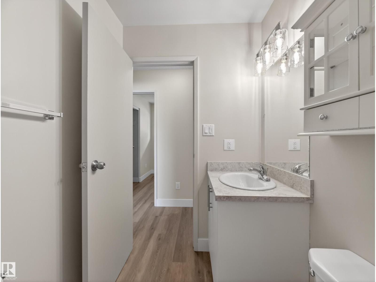 15124 88A ST NW - 21