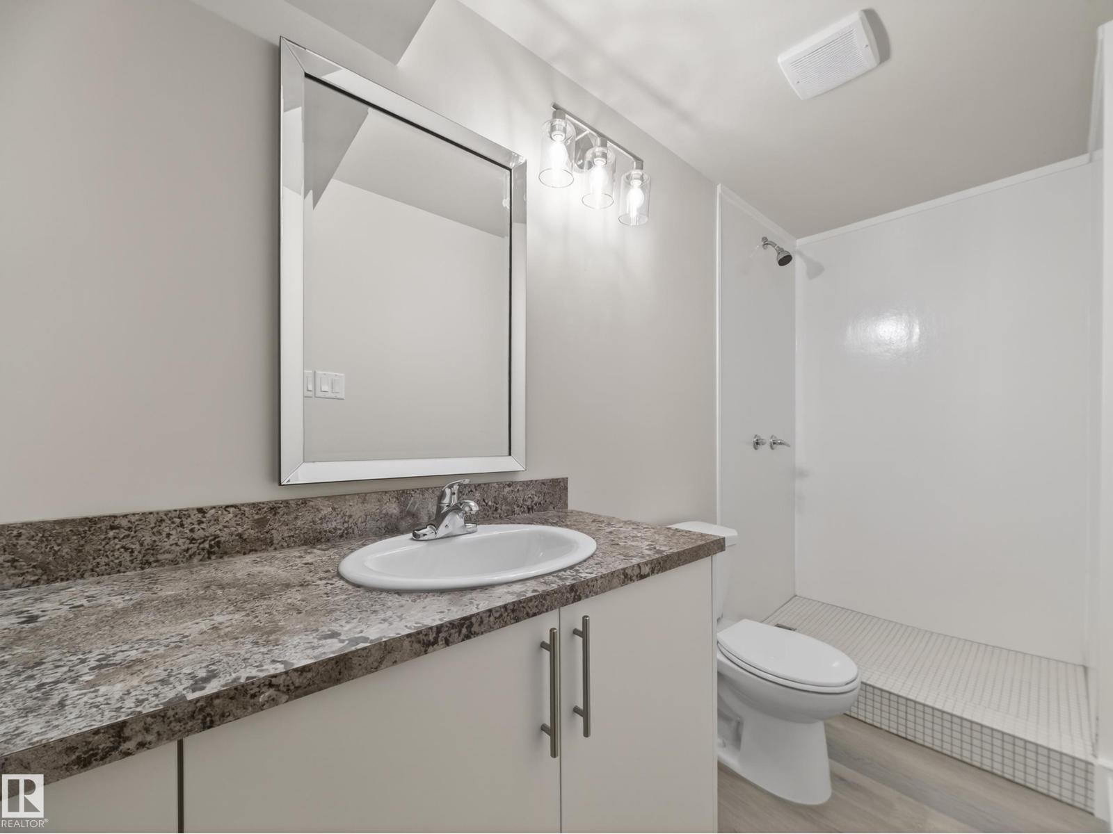 15124 88A ST NW - 36