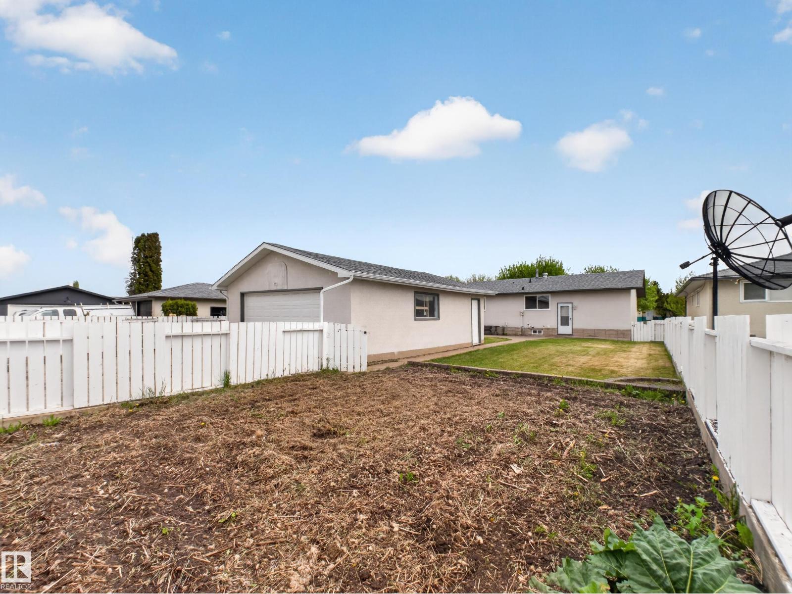 15124 88A ST NW - 47