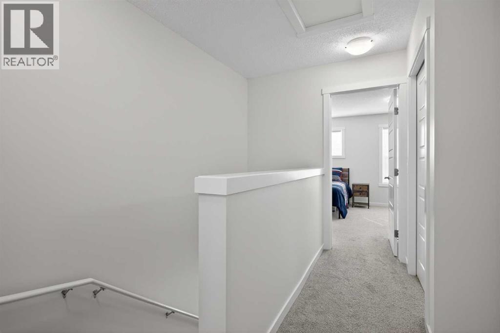 348 Cranbrook Square SE - 17