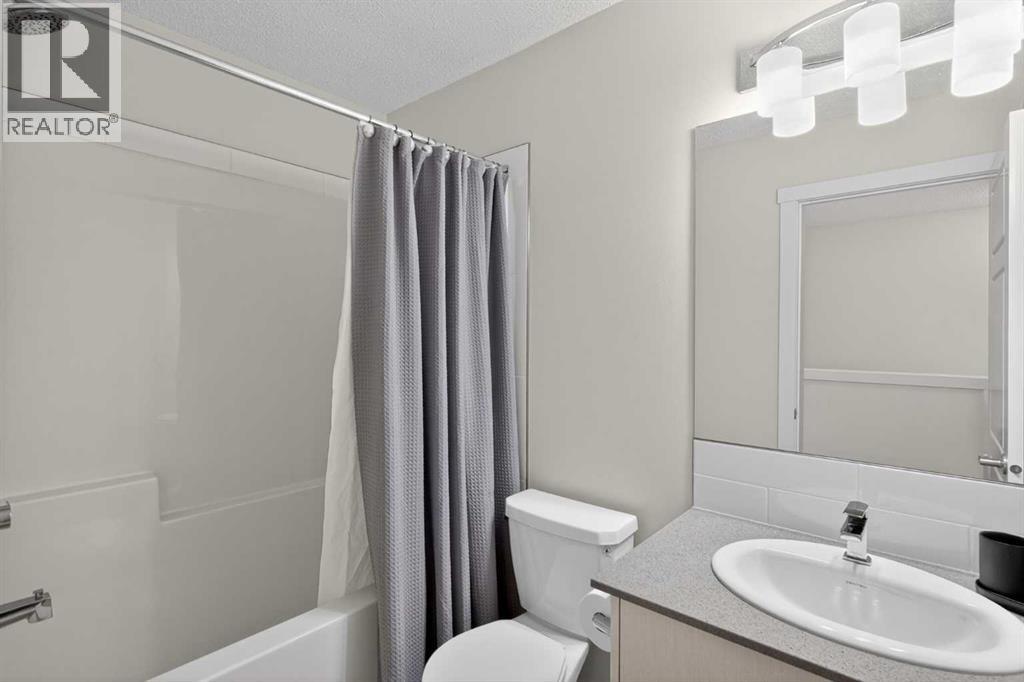 348 Cranbrook Square SE - 23